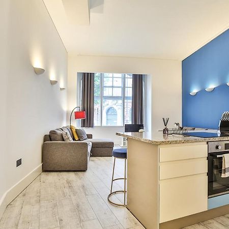 City Dreamz -New Stylish And Modern Flat แมนเชสเตอร์ ภายนอก รูปภาพ