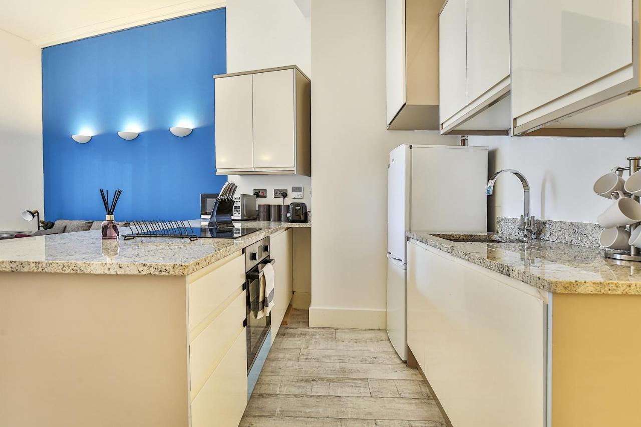 City Dreamz -New Stylish And Modern Flat แมนเชสเตอร์ ภายนอก รูปภาพ