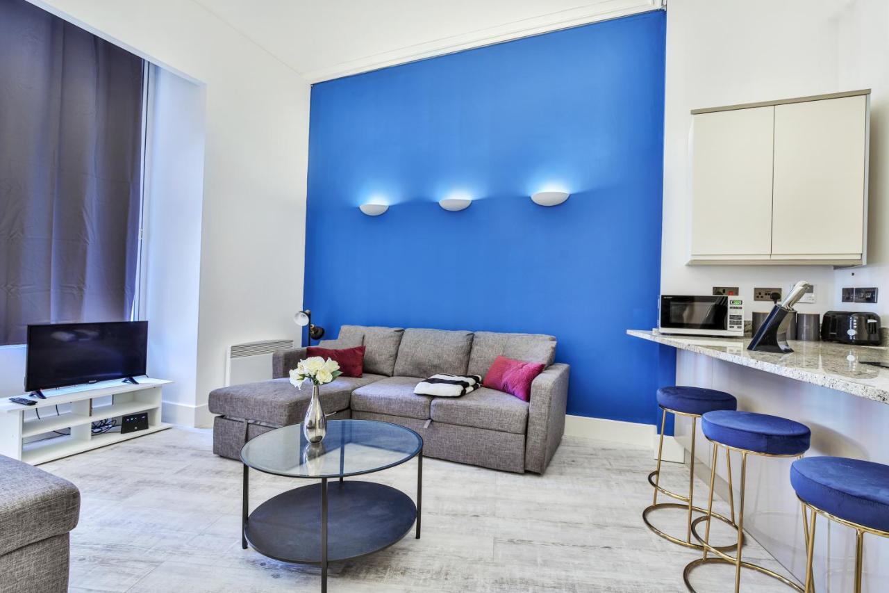 City Dreamz -New Stylish And Modern Flat แมนเชสเตอร์ ภายนอก รูปภาพ